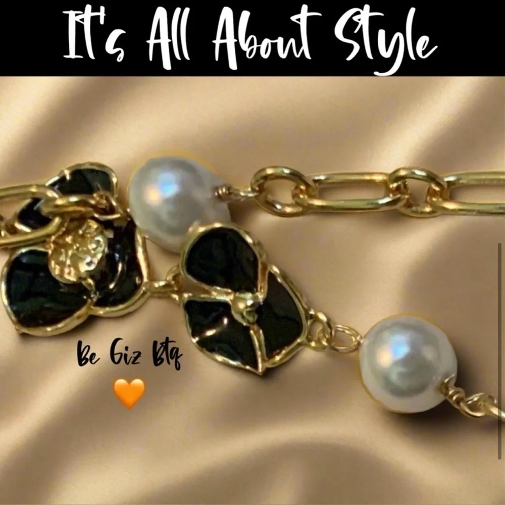 🔥🔥Authentic Designer Necklace At Awesome Prices To Buy Now & Save Price Firm